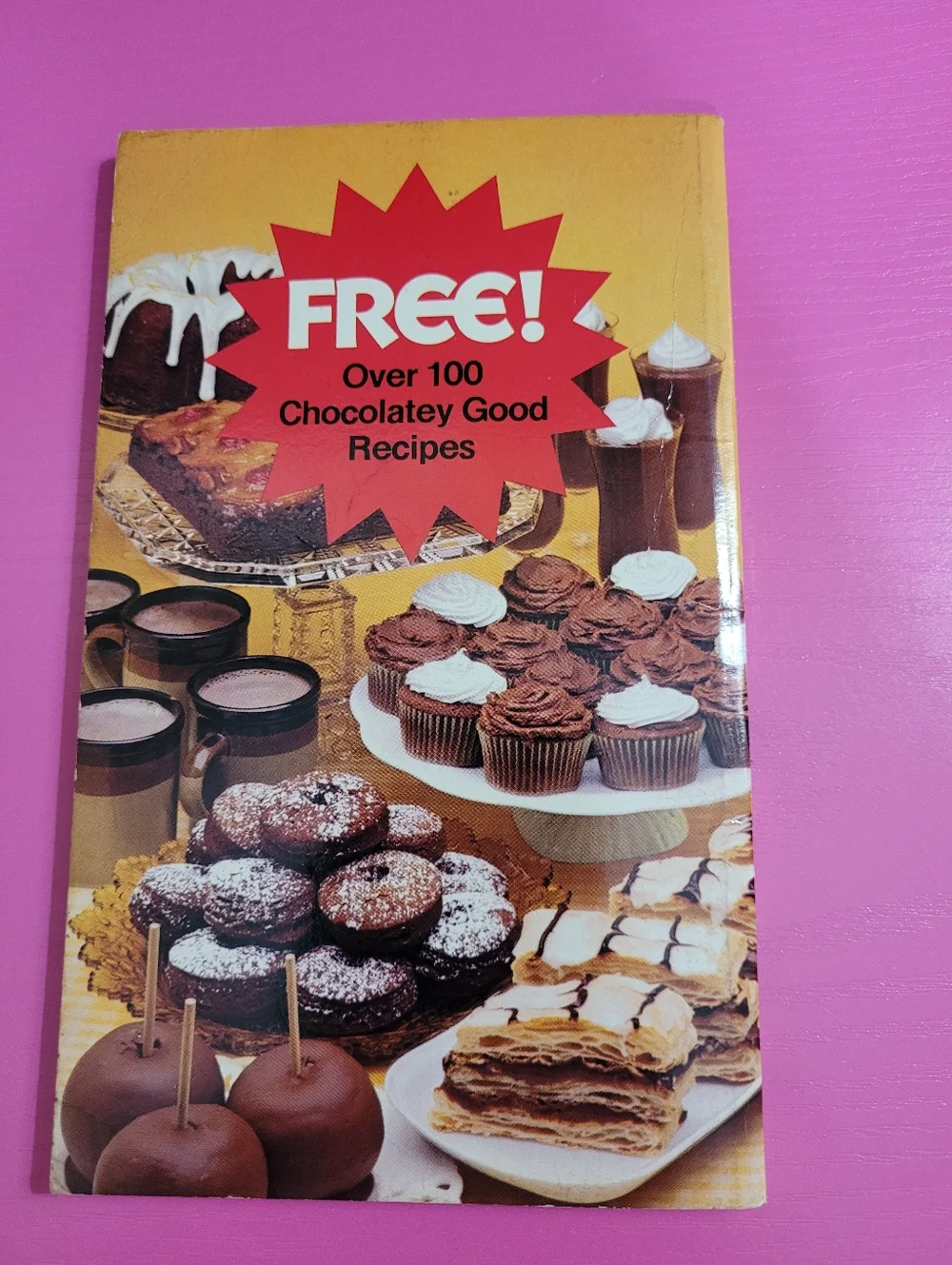 Vintage Hershey's Cocoa Cookbook 1979. (0873)